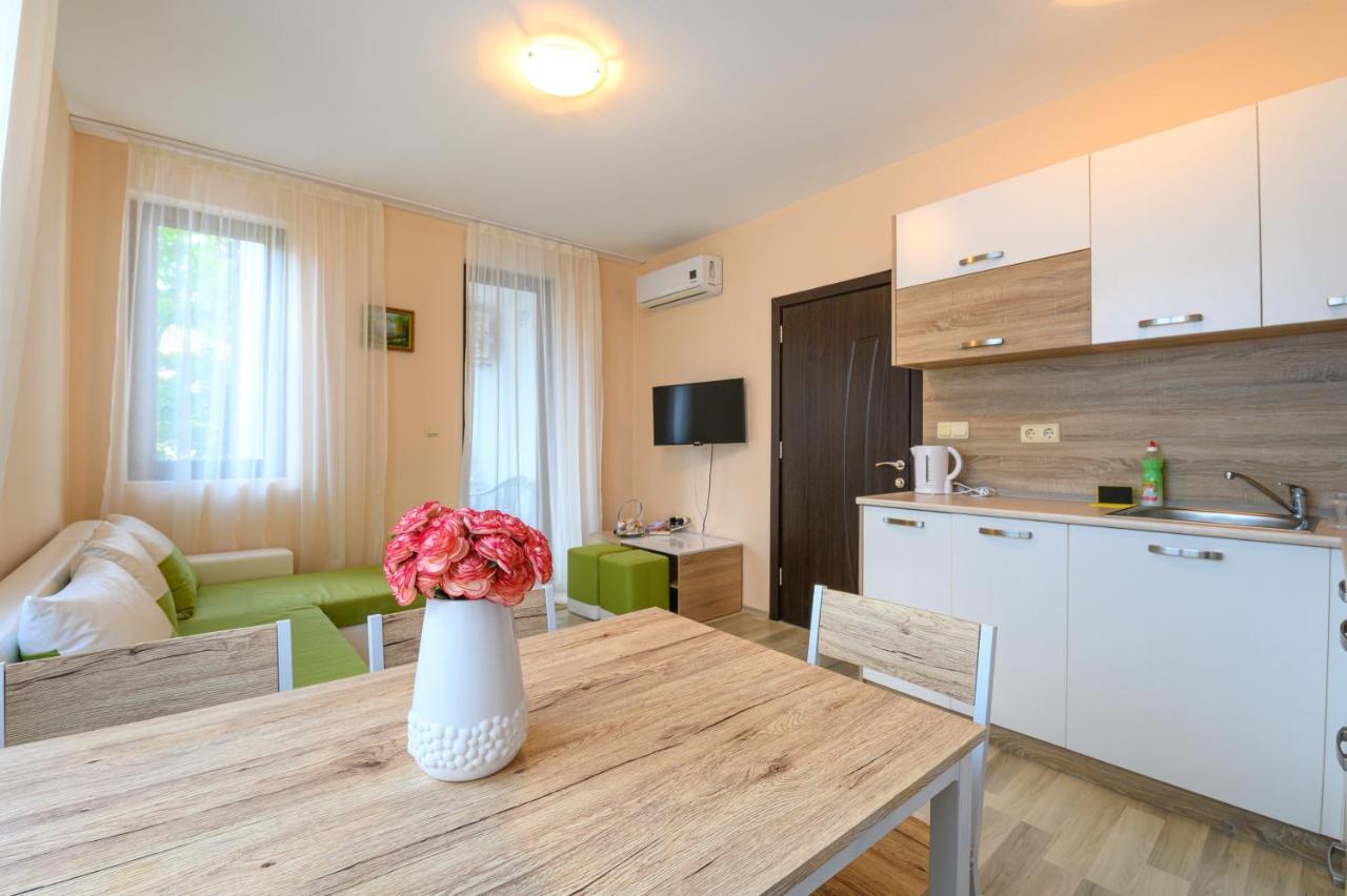 Apollon Apartments Nesebar Eksteriør bilde