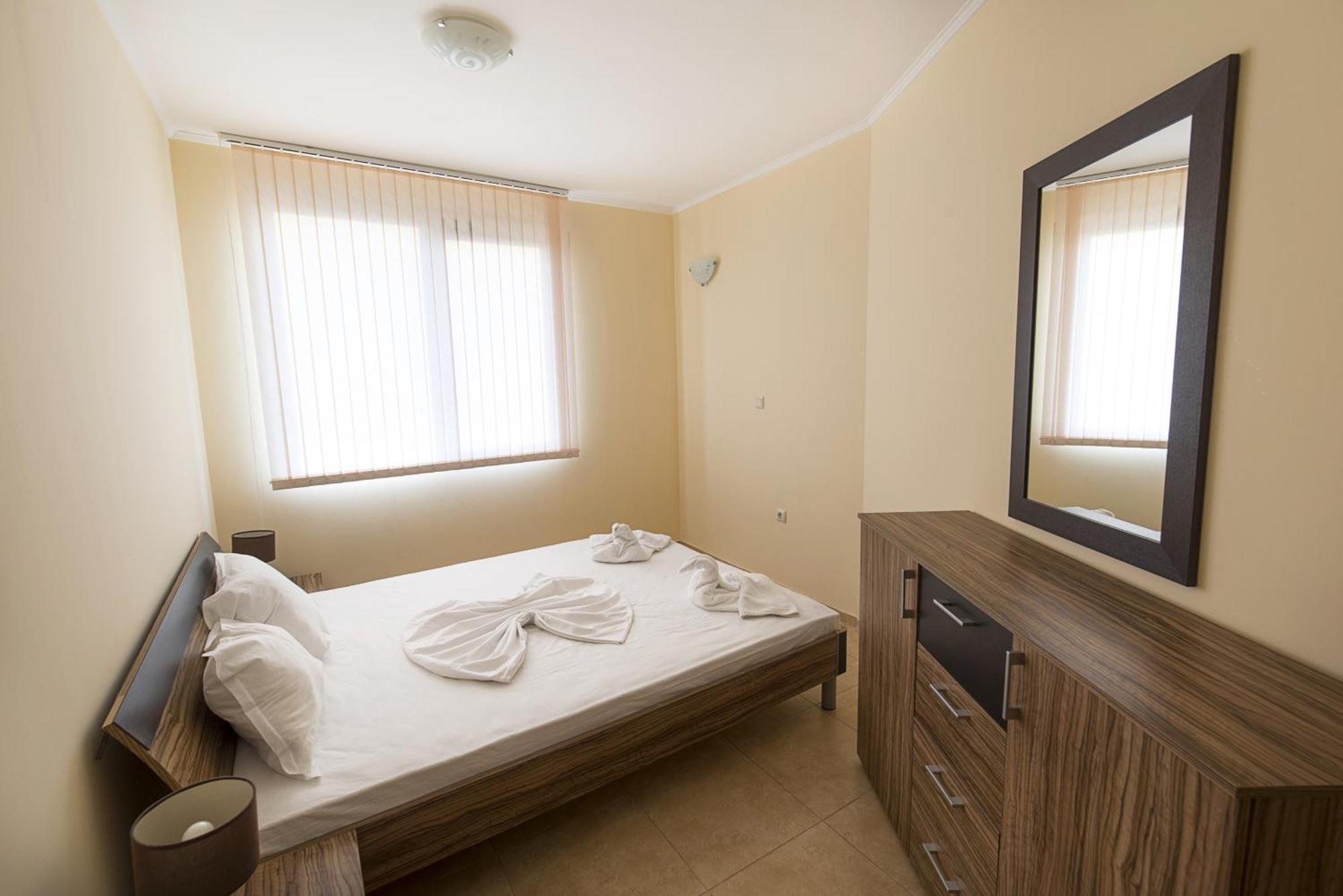 Apollon Apartments Nesebar Eksteriør bilde
