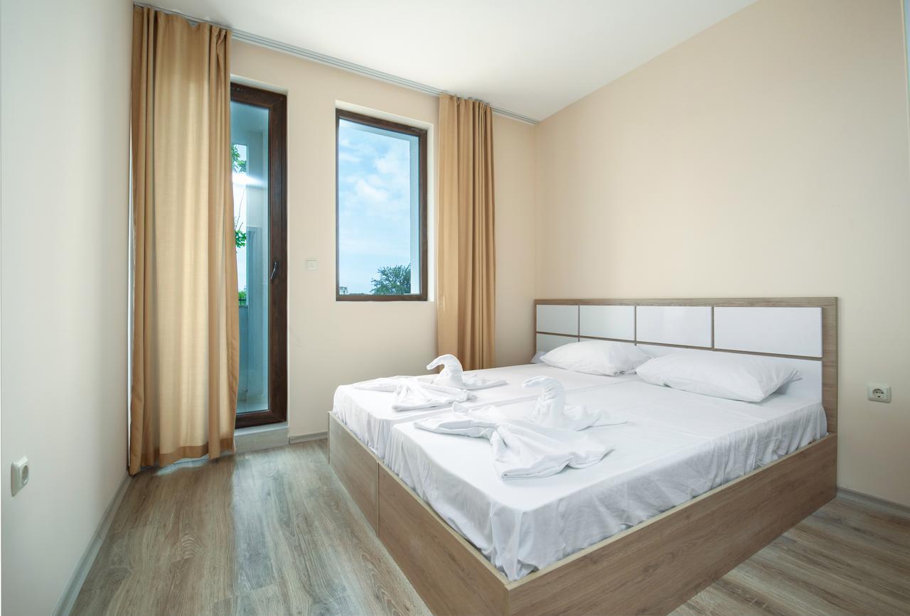 Apollon Apartments Nesebar Eksteriør bilde